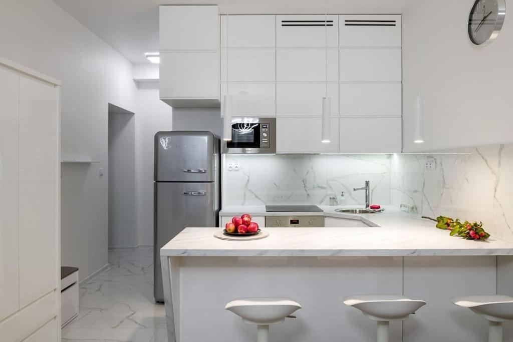 Charming Apartment In Calm And Central Area Cracovia Exterior foto