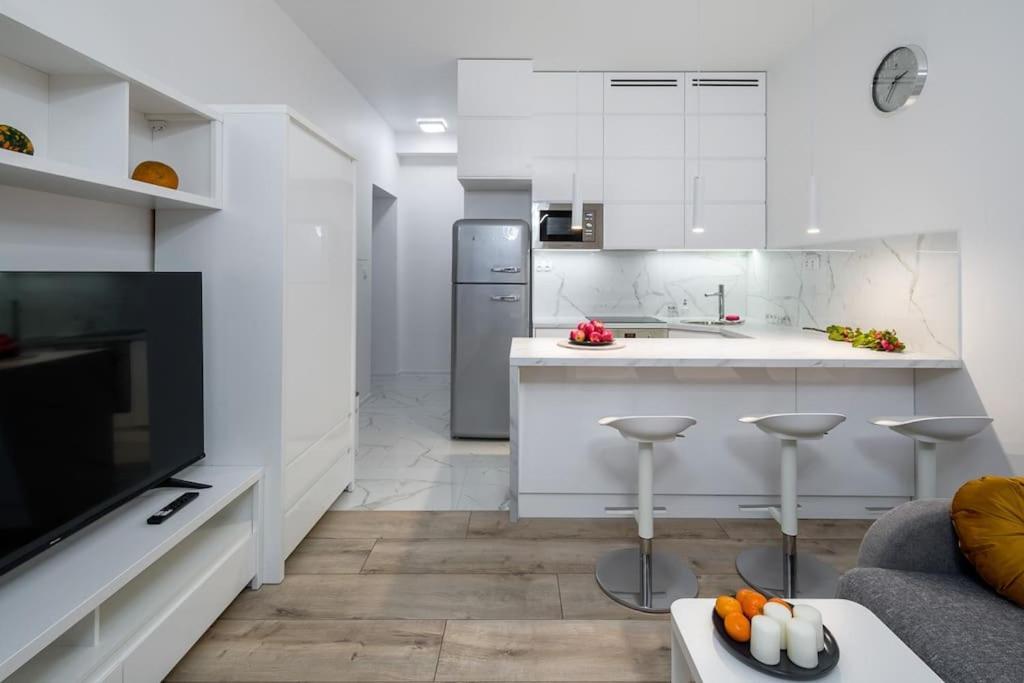 Charming Apartment In Calm And Central Area Cracovia Exterior foto