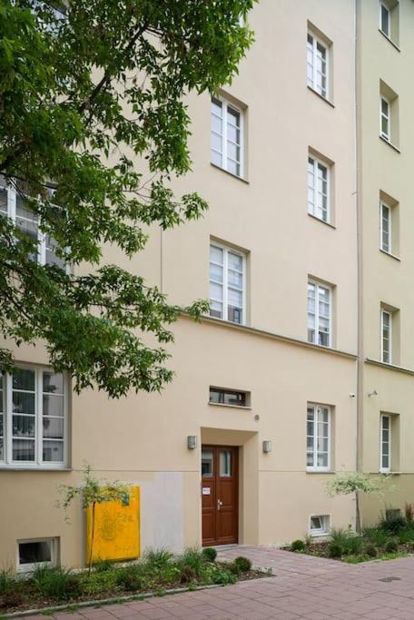 Charming Apartment In Calm And Central Area Cracovia Exterior foto